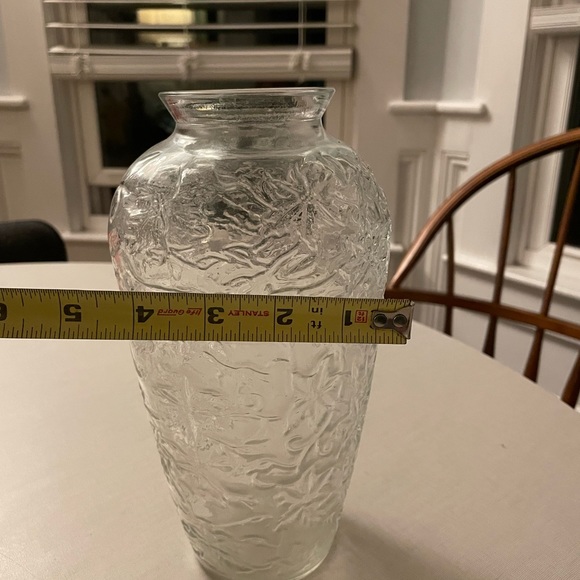 Glass princess house vase - Picture 5 of 5